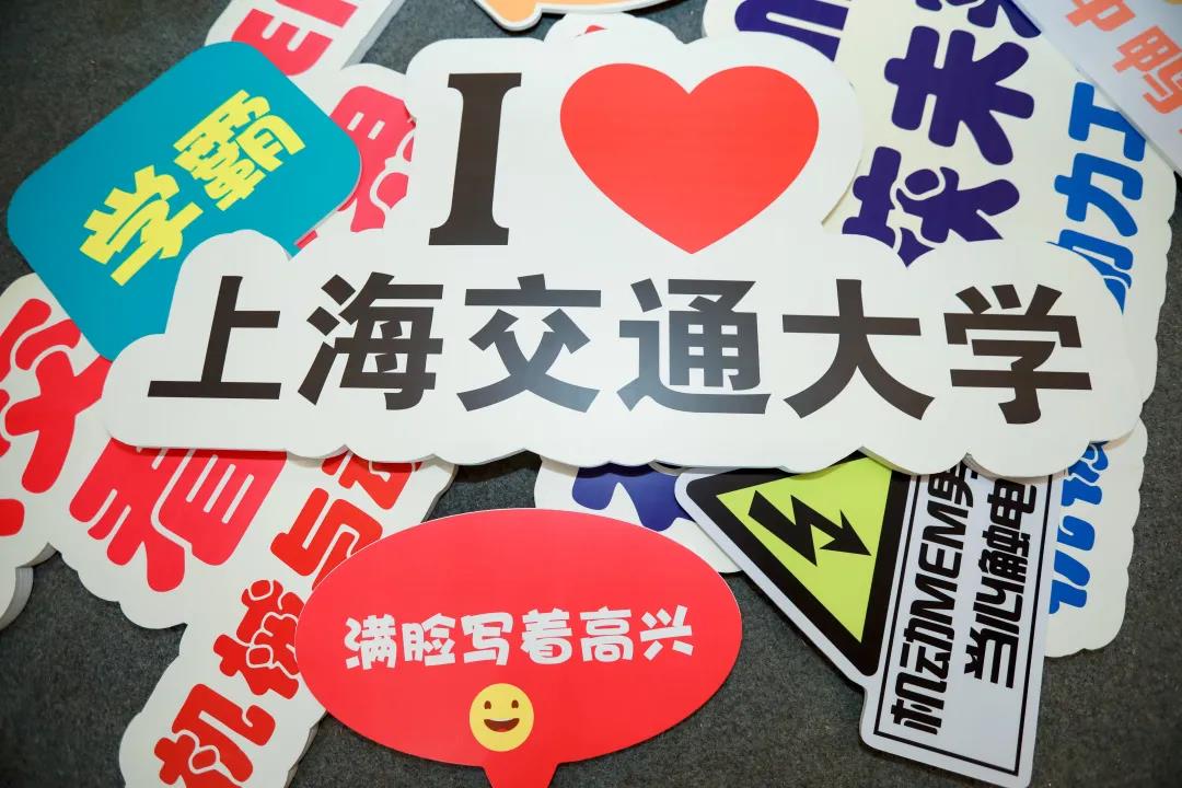 1622768995722494.jpg 1622768995722494.jpg