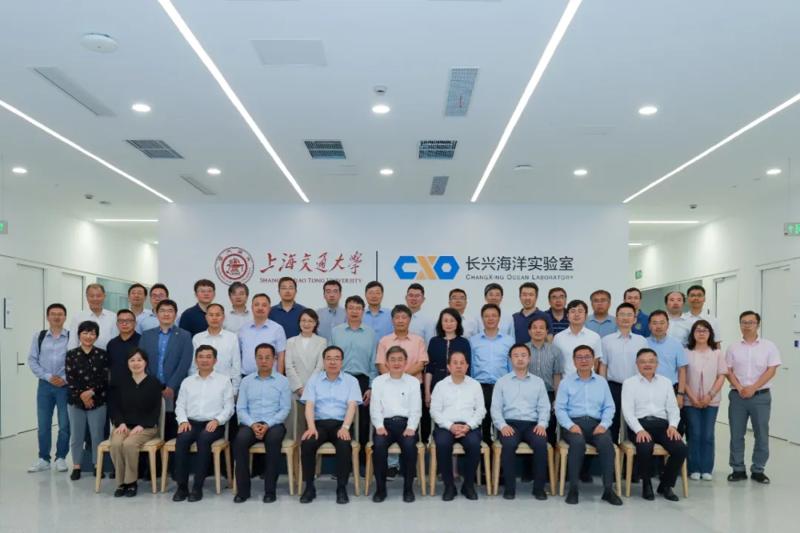 20251117_161329_179.jpg 2025年5月,大海洋建设工作会议在长兴海洋实验室召开.jpg