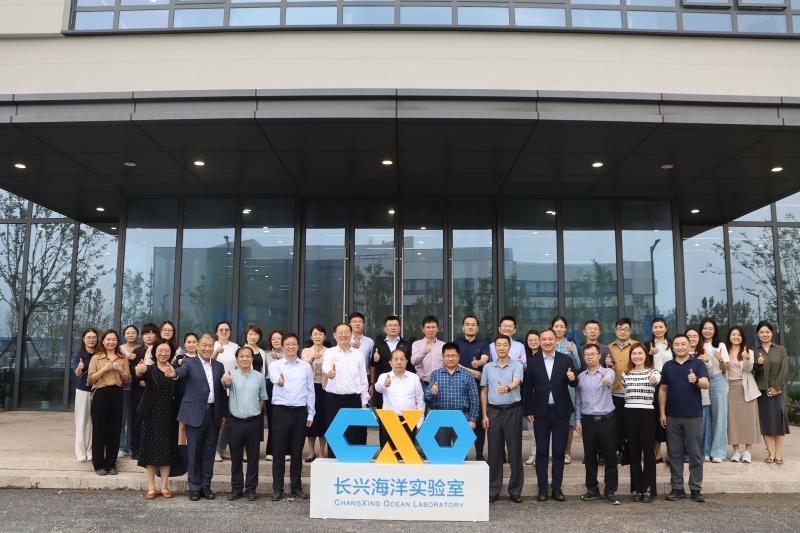20251117_161908_290.jpg 长兴海洋实验室智能装备大楼启用.jpg