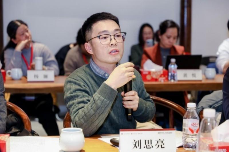 20251209_195158_937.jpg 图片29.jpg