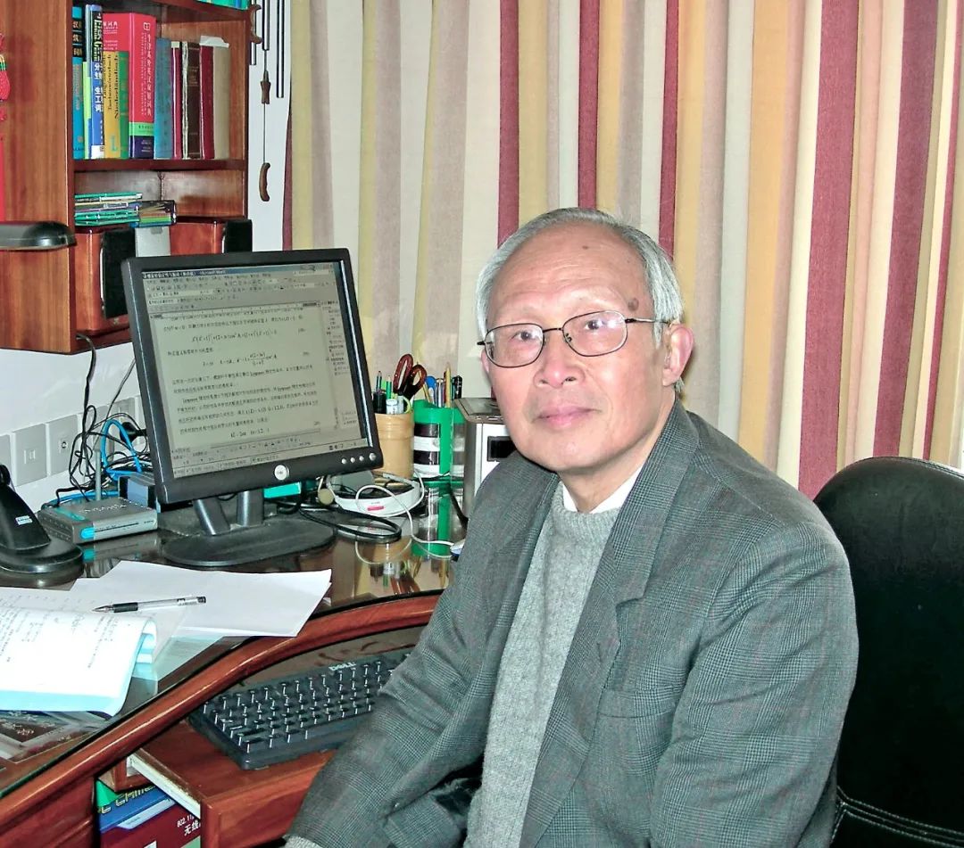 刘延柱：学高身正育桃李，蜚声杏坛传匠心