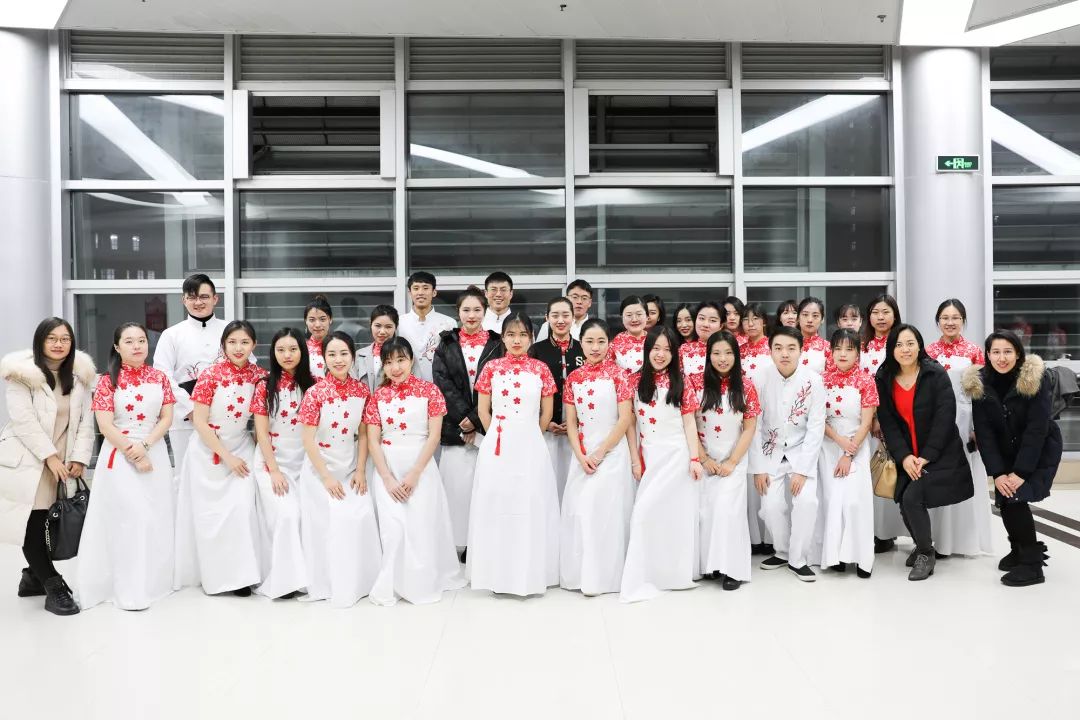 筑梦新时代，文创学院师生唱响上海交大“一二·九”歌会