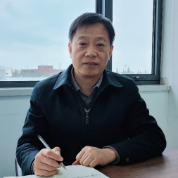 何圣兵：以清渠净水之志，育德智兼备之才