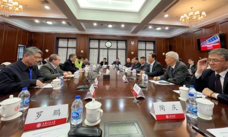 校领导会见中国教育发展战略学会国际胜任力培养专业委员会一行
